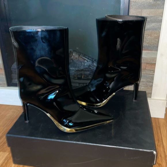 Guiseppe Zanotti Women's Virgyn High Heel Booties - Picture 6 of 7